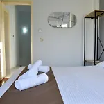 Seafrontgardenhouse *