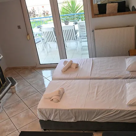 Seafrontgardenhouse Nea Iraklitsa