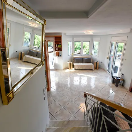 Seafrontgardenhouse Nea Iraklitsa