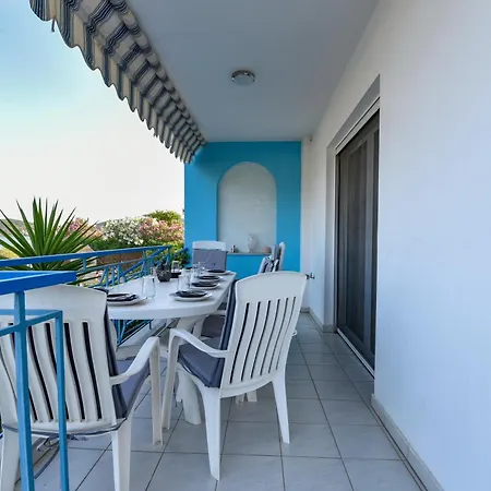 Seafrontgardenhouse *