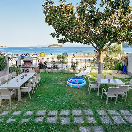 Seafrontgardenhouse וילה *