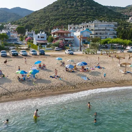 Seafrontgardenhouse * Nea Iraklitsa