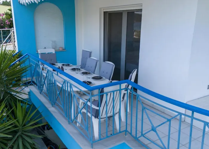 Seafrontgardenhouse Villa *