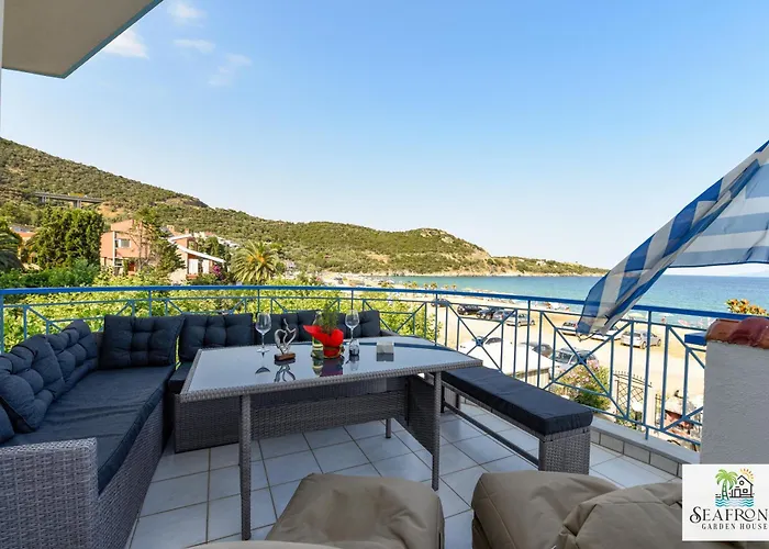 Seafrontgardenhouse Villa